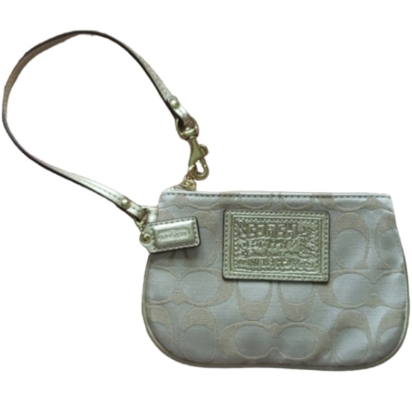 Coach Wristlet - Picture 1 of 4